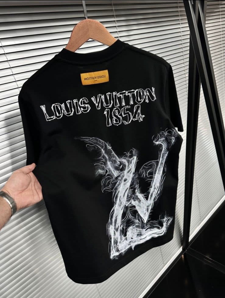 Camiseta Louis Vuitton de Manga Corta para Hombre – Diseño Exclusivo